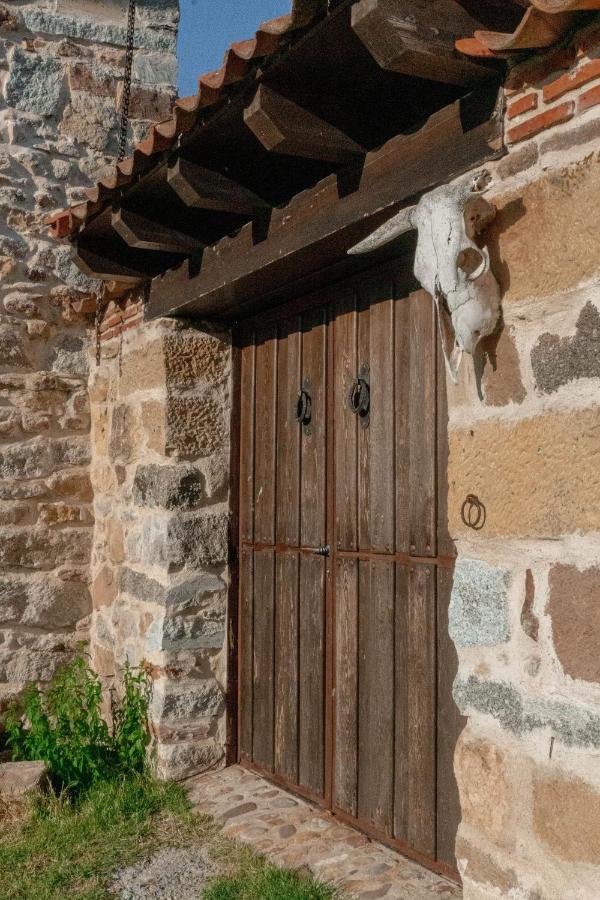 La Casa Del Buho Villa Santa Maria la Real de Nieva ภายนอก รูปภาพ