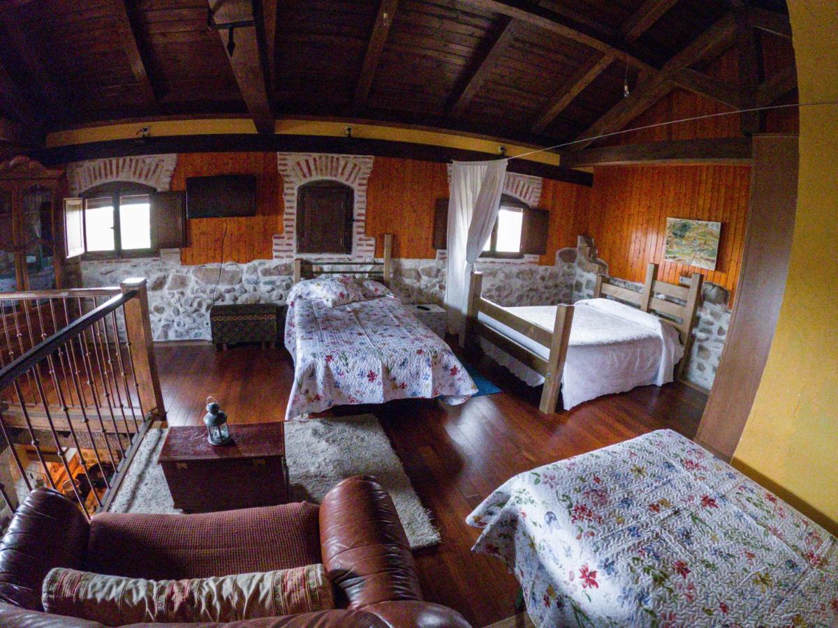La Casa Del Buho Villa Santa Maria la Real de Nieva ภายนอก รูปภาพ