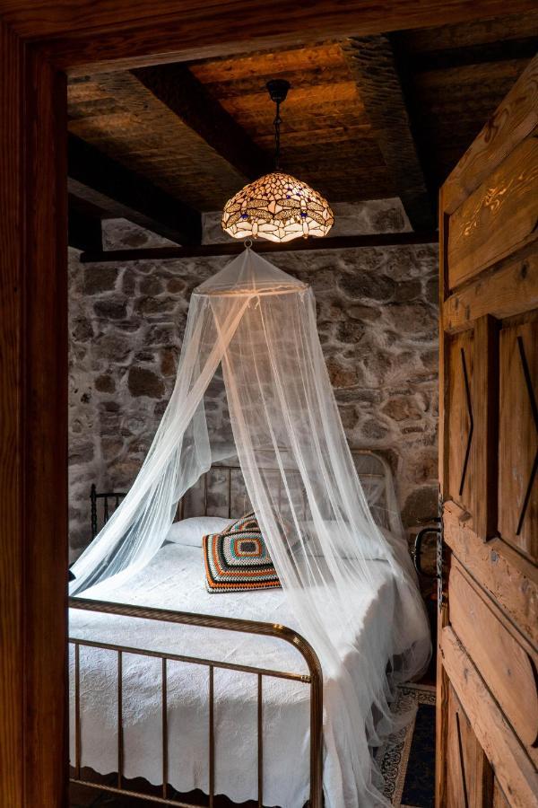 La Casa Del Buho Villa Santa Maria la Real de Nieva ภายนอก รูปภาพ